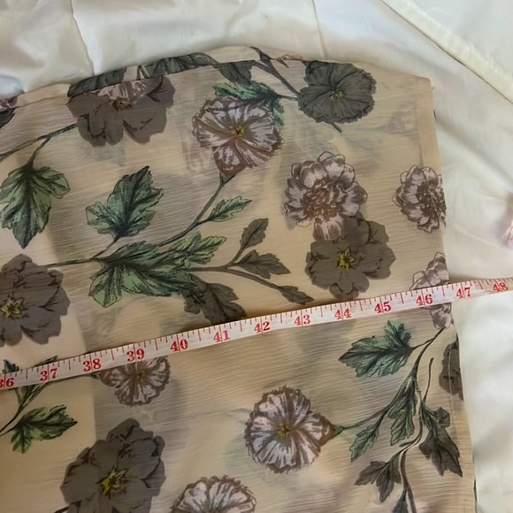 ☀️3 for $40! Black Tape by Dex Cream Blush Vintage Floral Maxi Dress - Picture 10 of 12